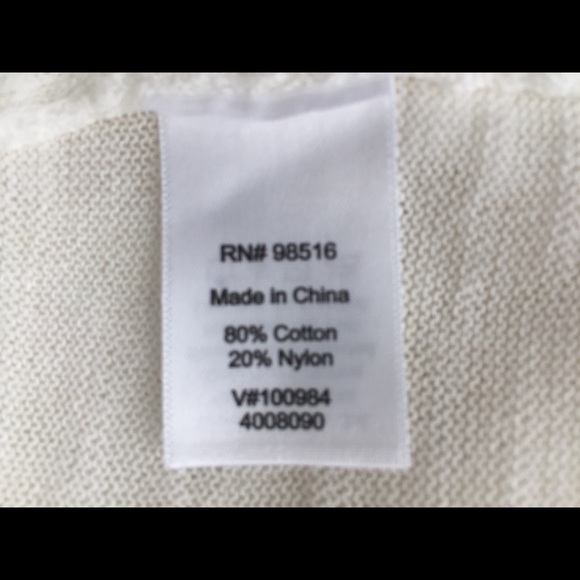 Knubby lightweight fabric sleeveless top in ivoryM - Picture 3 of 5